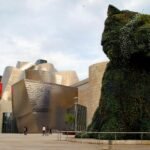 Jeff Koons’s large flower-covered Puppy sculpture outside the Guggenheim Museum Bilbao.
